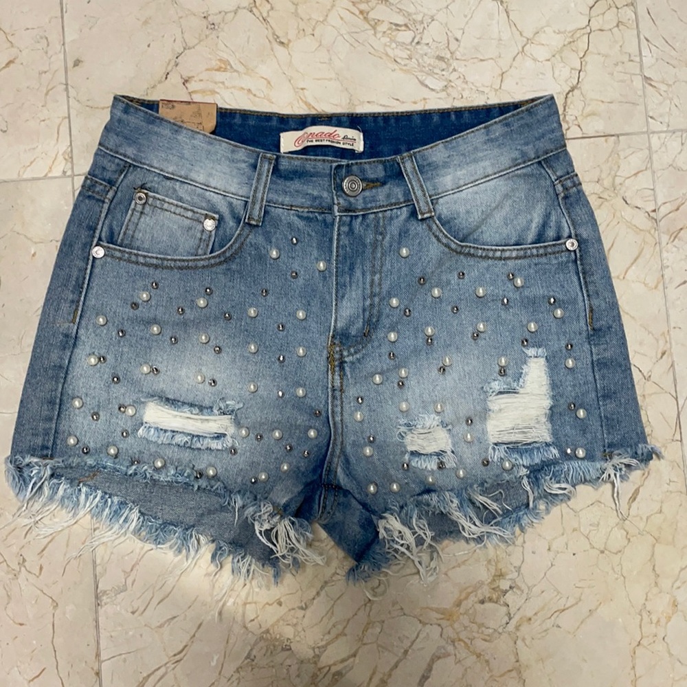 Onado pearl distressed jean shorts